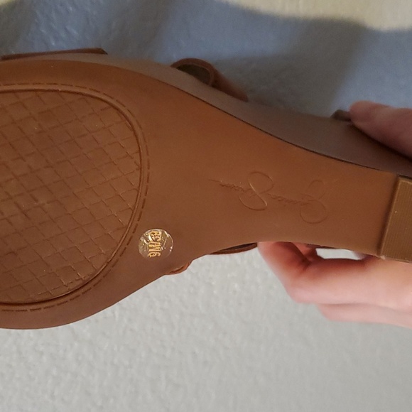 Jessica Simpson Brown/Tan Wedges, zipper in the back of heel size 9 - Picture 6 of 6